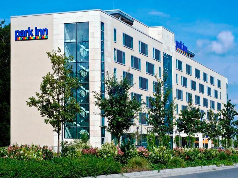 Park Inn By Radisson Frankfurt Airport Frankfurt am Main Exterior foto
